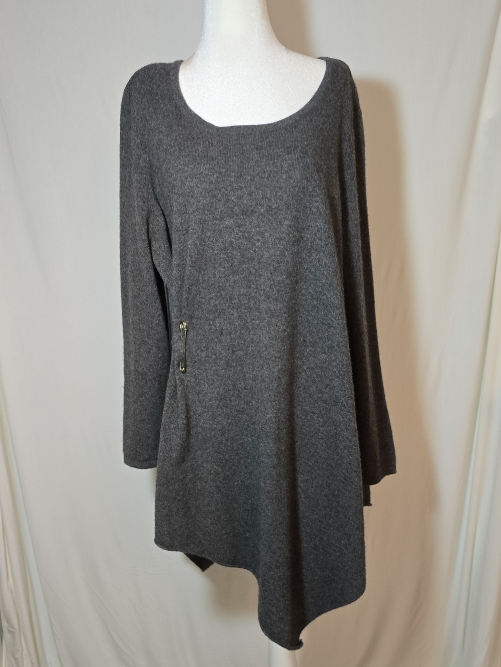 Original Kenar Charcoal Asymmetric Hem Long Sleeve Sweater